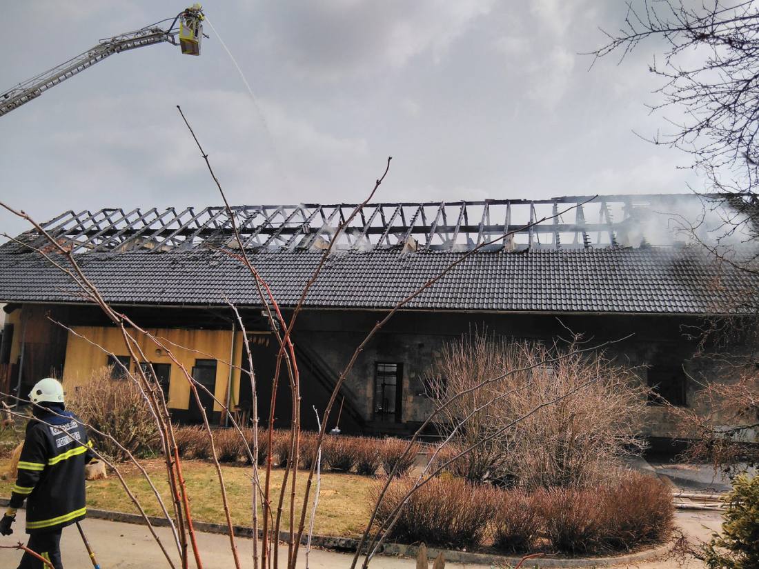 Požar gospodarskega poslopja v Prebačevem (4/4)