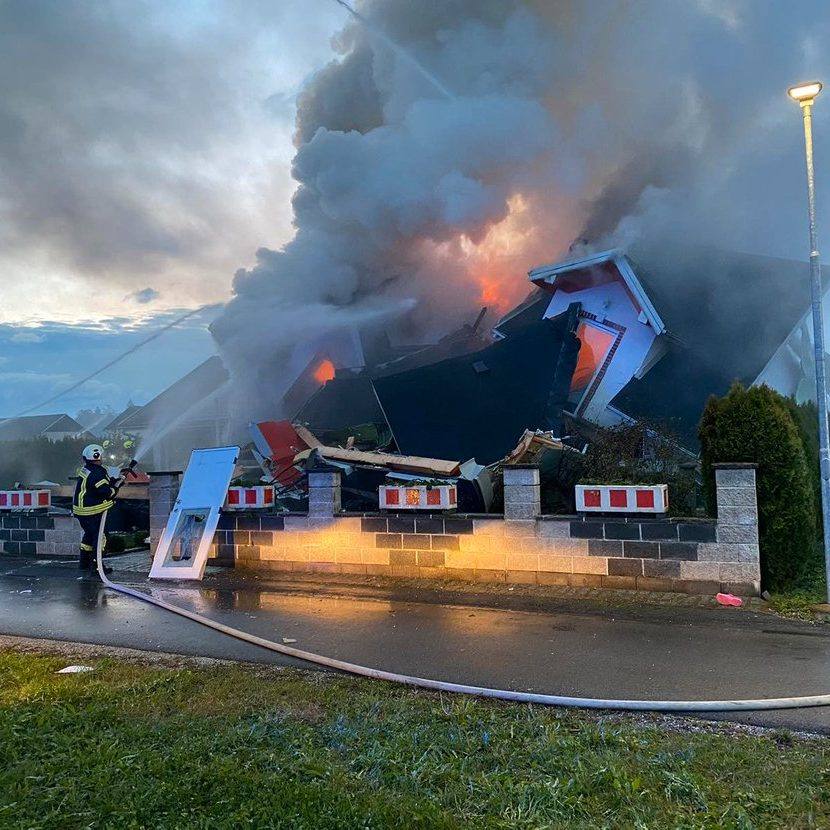 Eksplozija in požar v Trbojah (1/1)