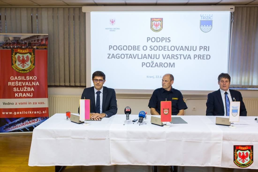 Podpis pogodbe o sodelovanju z Občino Tržič (2/10)