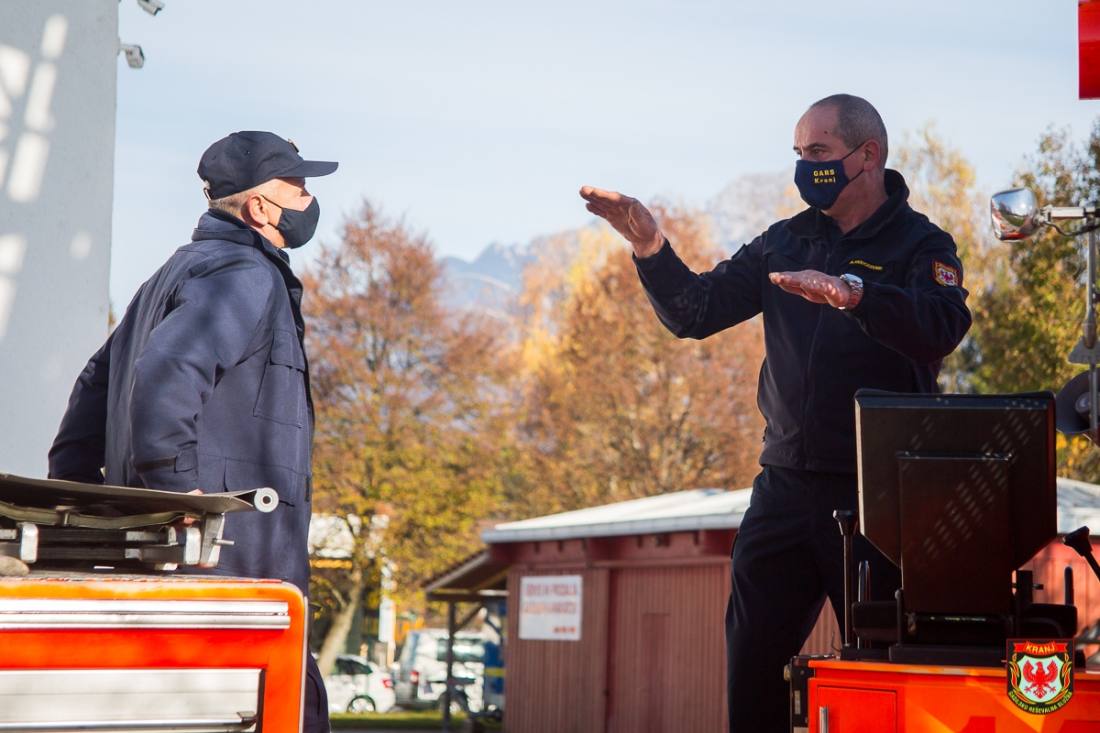 Staro avtolestev donirali v občino Kočani (9/11)