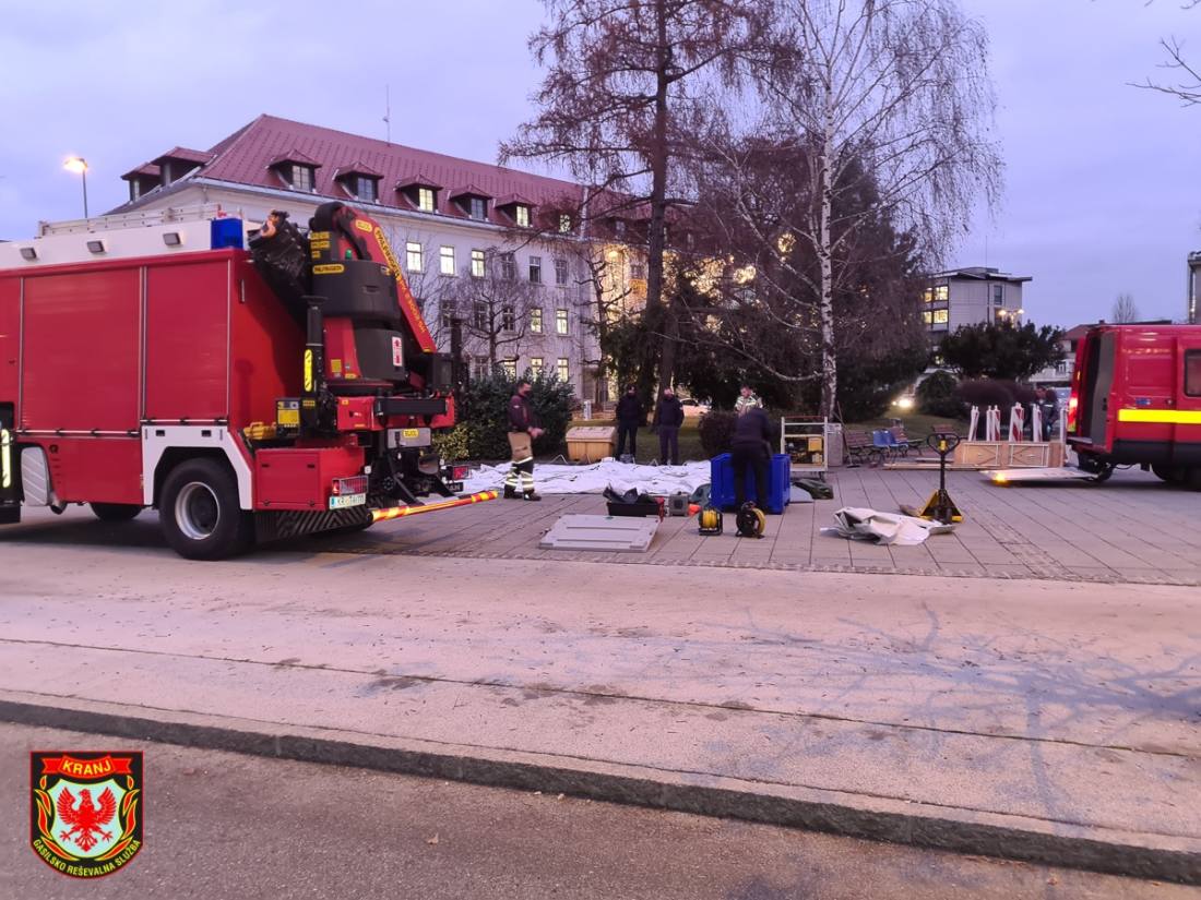 Postavili točko za množično testiranje v Kranju (3/3)